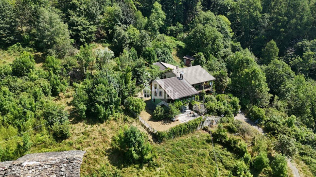 Casa semindipendente in vendita a Canischio
