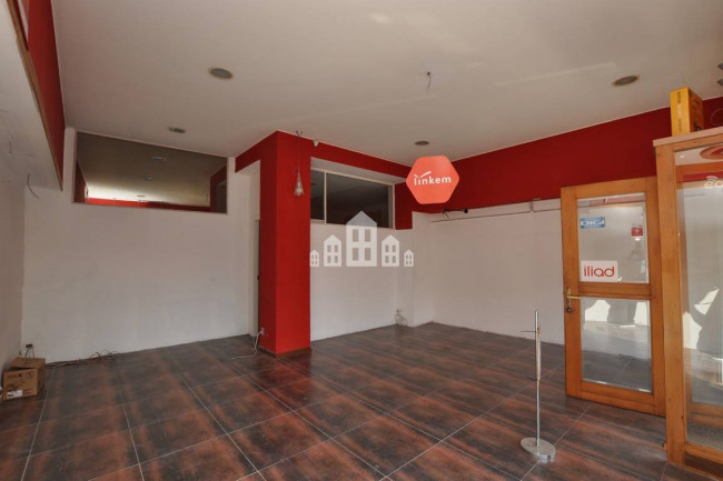 Retail space for rent in Cuorgnè