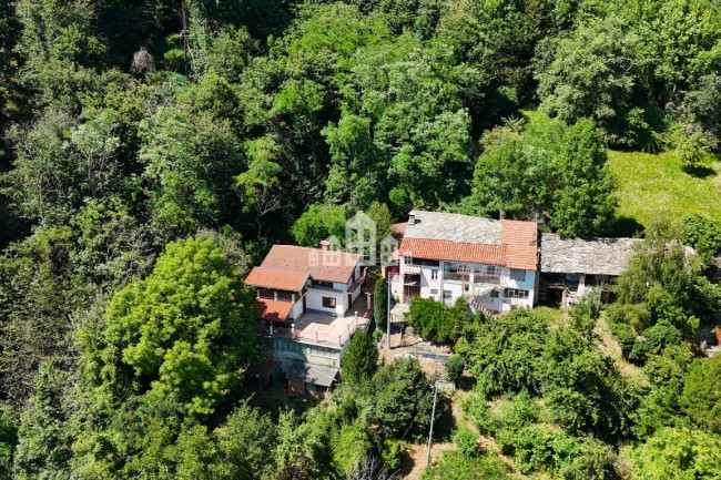 Casa indipendente in vendita a Chiesanuova