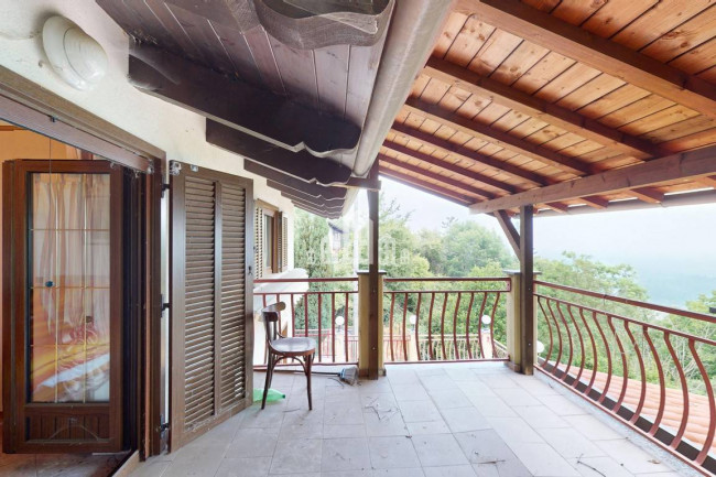 Casa indipendente in vendita a Chiesanuova