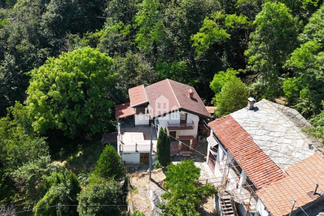 Casa indipendente in vendita a Chiesanuova