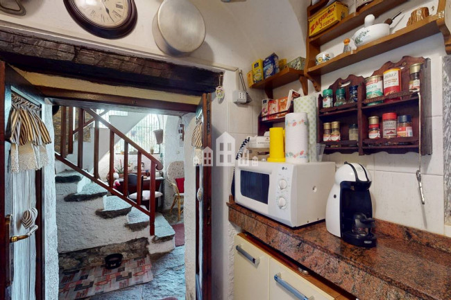Half-duplex for sale in Andrate