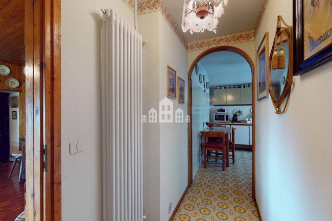 Half-duplex for sale in Andrate