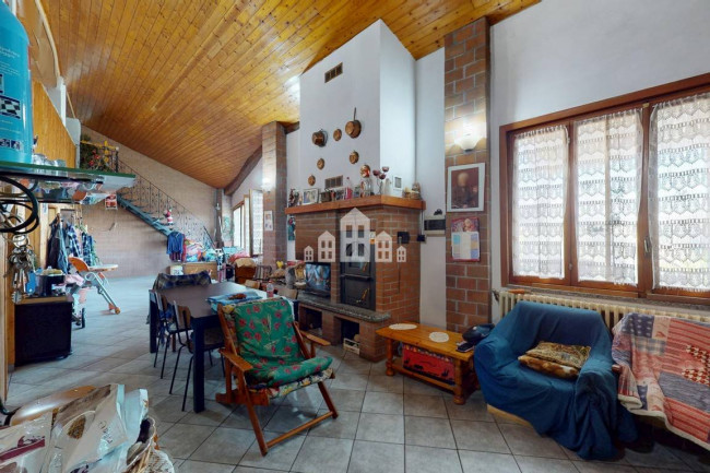 Half-duplex for sale in Rivarolo Canavese