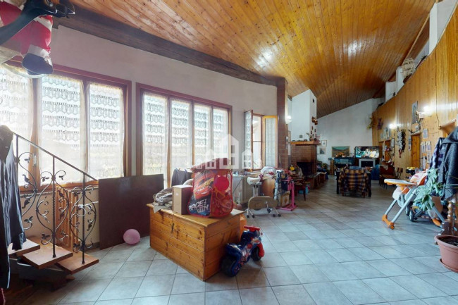 Half-duplex for sale in Rivarolo Canavese