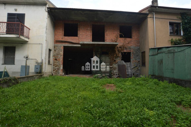 Casa semindipendente in vendita a Quassolo