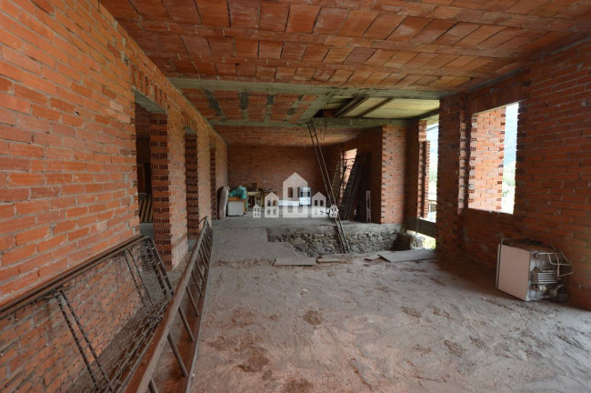 Casa semindipendente in vendita a Quassolo