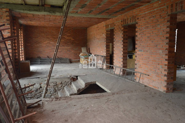 Casa semindipendente in vendita a Quassolo