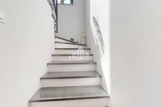 Villa semindipendente in vendita a Perosa Canavese