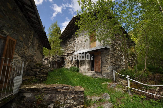 Fixer-upper for sale in Ribordone