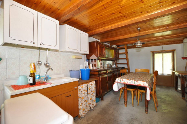 Fixer-upper for sale in Ribordone