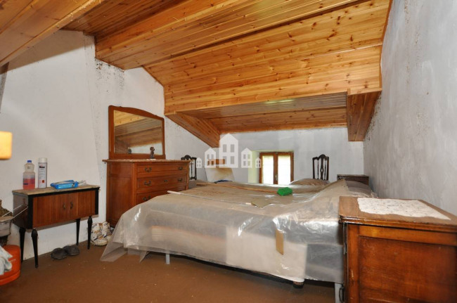 Fixer-upper for sale in Ribordone