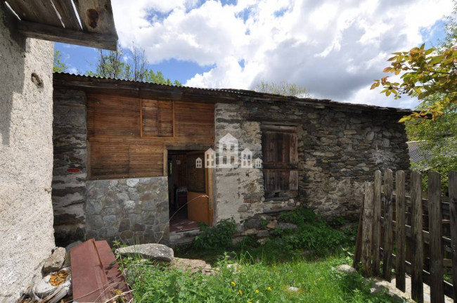Fixer-upper for sale in Ribordone