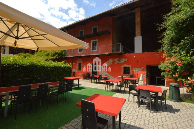 Business for sale in Colleretto Giacosa