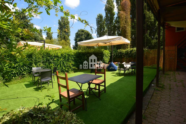 Business for sale in Colleretto Giacosa