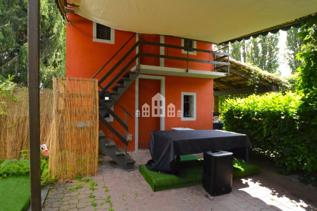 Business for sale in Colleretto Giacosa