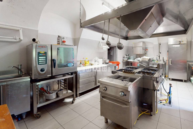 Business for sale in Colleretto Giacosa