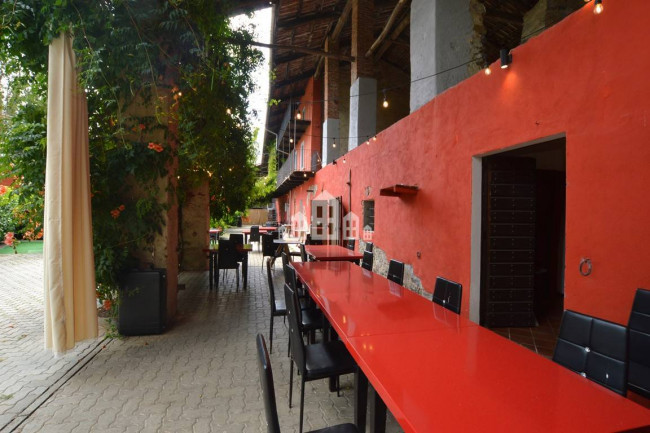 Business for sale in Colleretto Giacosa