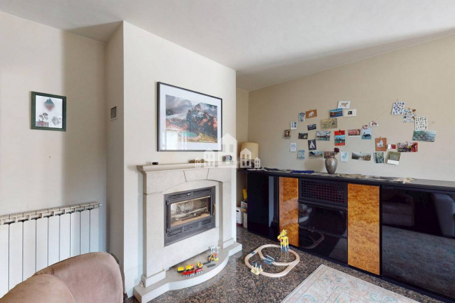 Casa semindipendente in vendita a Pavone Canavese