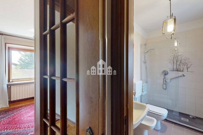 Casa semindipendente in vendita a Pavone Canavese