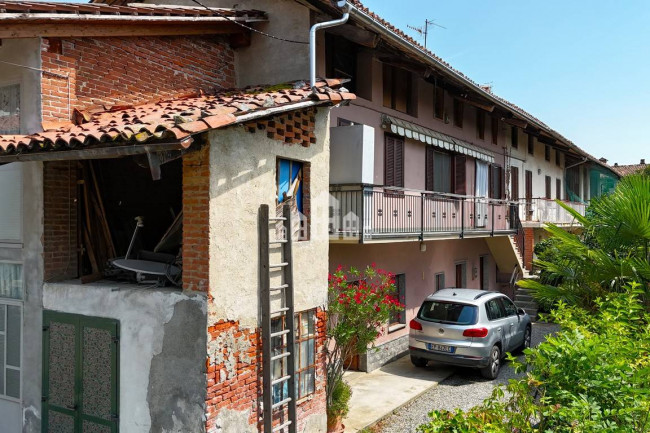 Casa semindipendente in vendita a Pavone Canavese