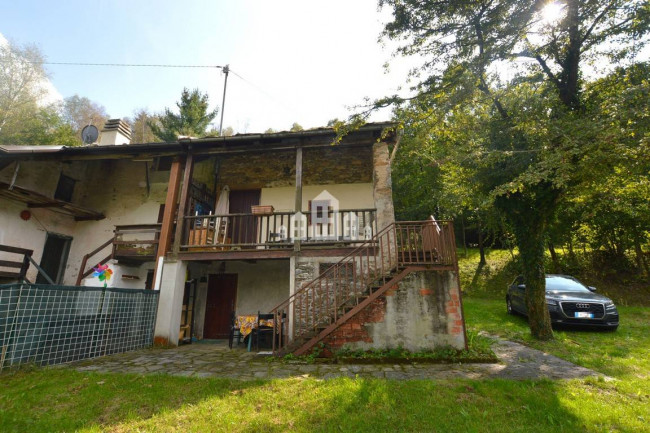 Half-duplex for sale in Valchiusa