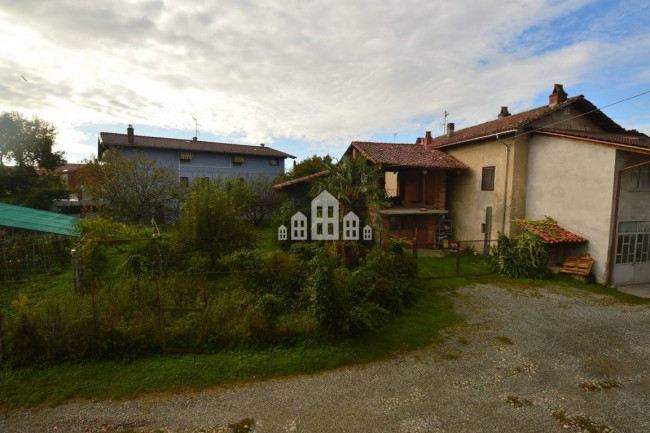 Half-duplex for sale in Pavone Canavese