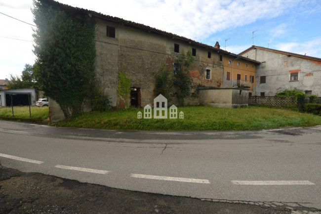 Half-duplex for sale in Pavone Canavese