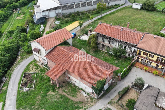 Half-duplex for sale in Castellamonte