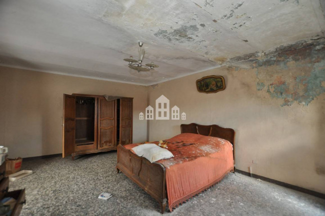 Half-duplex for sale in Castellamonte