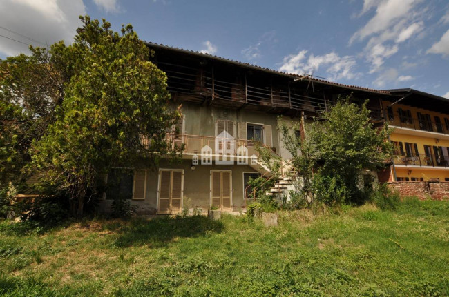 Half-duplex for sale in Castellamonte