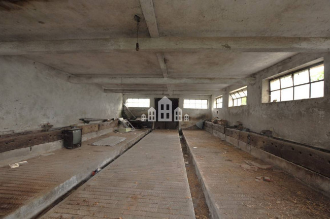 Half-duplex for sale in Castellamonte