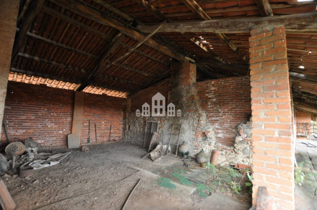 Half-duplex for sale in Castellamonte