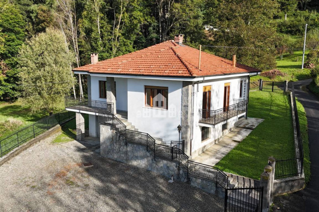 Villa in vendita a Borgiallo