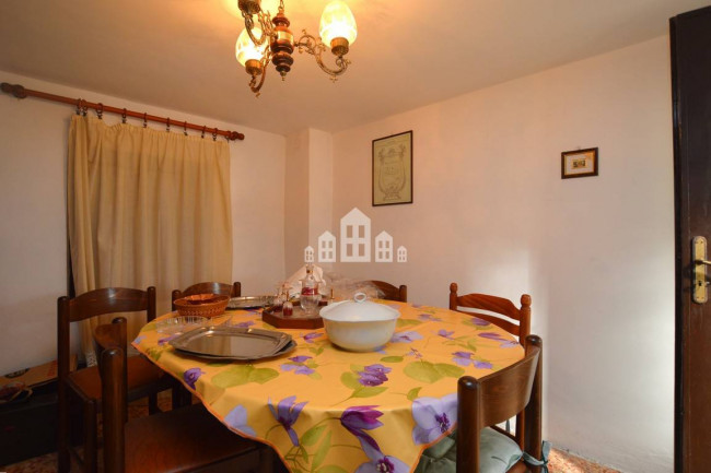 Bifamiliare in vendita a Val di Chy