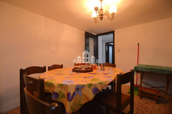 Bifamiliare in vendita a Val di Chy