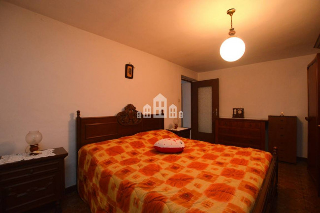 Bifamiliare in vendita a Val di Chy