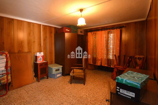 Bifamiliare in vendita a Val di Chy