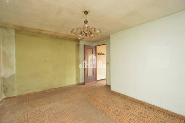 Casa semindipendente in vendita a Val di Chy