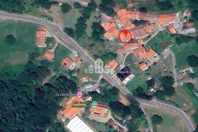 Casa semindipendente in vendita a Val di Chy