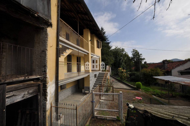 Casa semindipendente in vendita a Chiesanuova