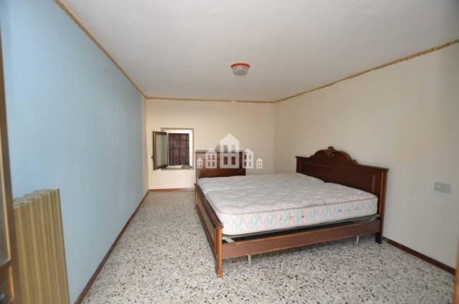 Casa semindipendente in vendita a Chiesanuova