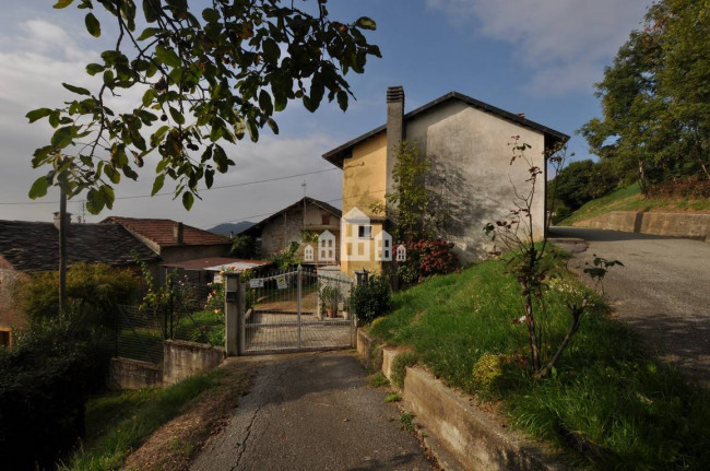 Casa semindipendente in vendita a Chiesanuova