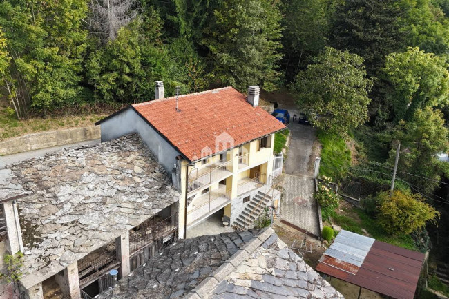 Casa semindipendente in vendita a Chiesanuova