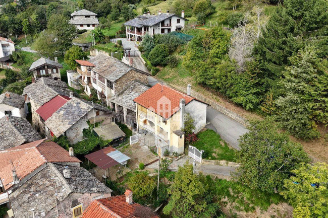 Casa semindipendente in vendita a Chiesanuova
