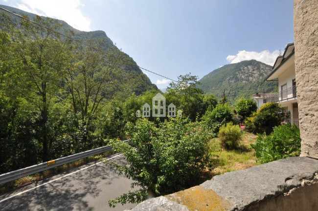 Casa semindipendente in vendita a Locana