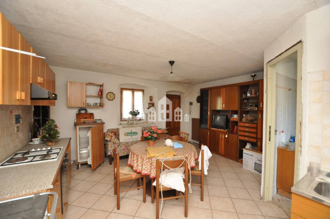 Casa semindipendente in vendita a Locana