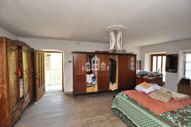 Casa semindipendente in vendita a Locana