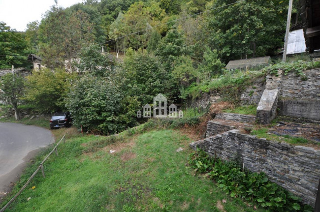 Casa indipendente in vendita a Sparone