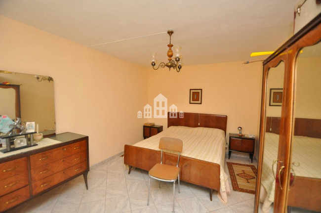 Casa indipendente in vendita a Sparone